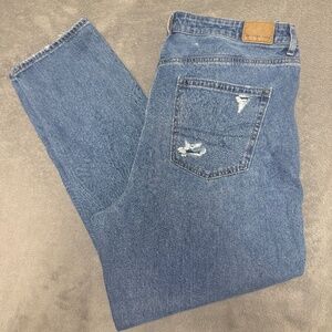 Womens AE jeans